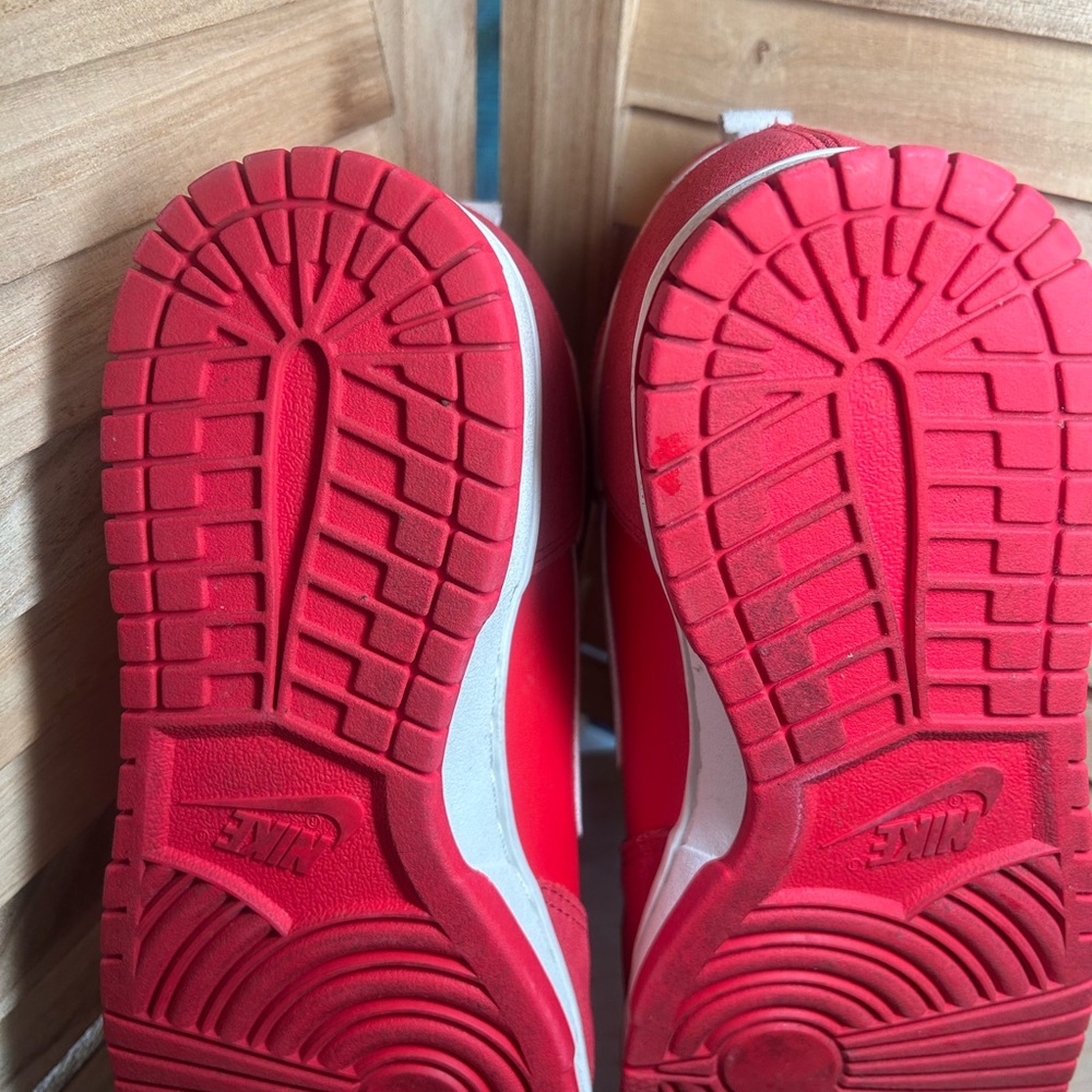 Nike Dunk High Se 'First Use Pack - University Red' View 6